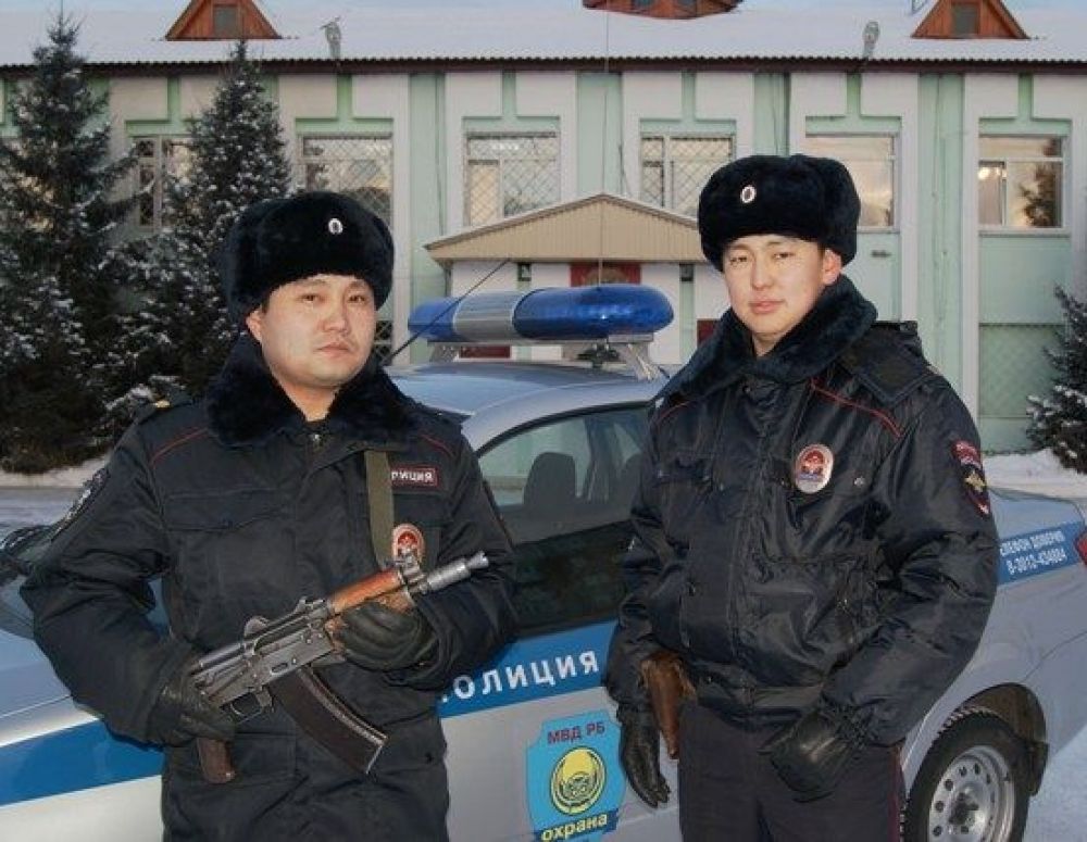 Сторож улан удэ. Полиция Улан-Удэ. Татарский полицейский. Татары в полицию. Бурят полицейский.