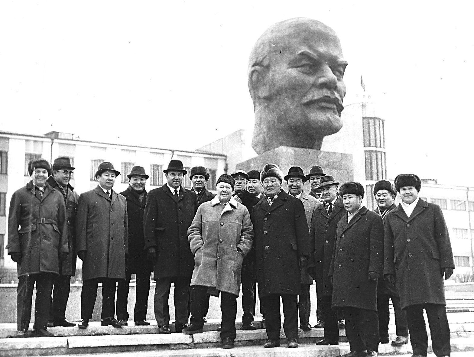 Ленин в улан
